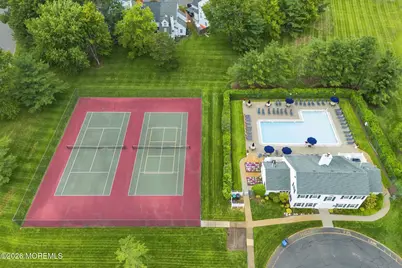 8 Cooper Court, Freehold, NJ 07728 - Photo 4
