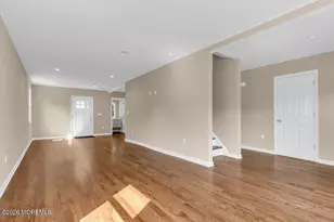 18 Maple Ave, Eatontown, NJ 07724 - Photo 8