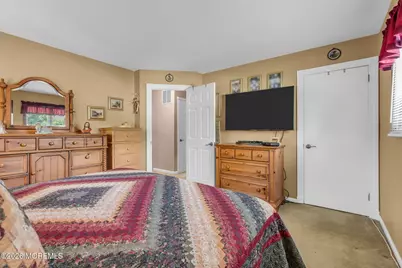 10 Garrett Place, New Monmouth, NJ 07748 - Photo 34