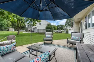 10 Garrett Pl, New Monmouth, NJ 07748 - Photo 38