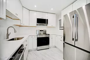 99 Arrowood Rd, Manalapan Township, NJ 07726 - Photo 10