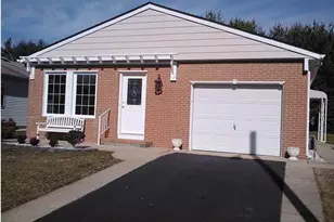 229 Torrey Pines Dr, Toms River Township, NJ 08757 - Photo 2