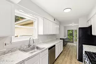 297 Bartley Rd, Jackson, NJ 08527 - Photo 10