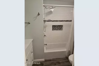 76 Manchester Court, Red Bank, NJ 07701 - Photo 16