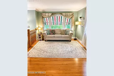 565 Sumner Avenue, Belford, NJ 07718 - Photo 4