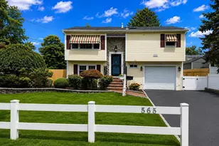 565 Sumner Ave, Belford, NJ 07718 - Photo 2