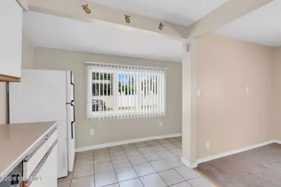 5 Summerfield Avenue, South Amboy, NJ 08879 - Photo 4
