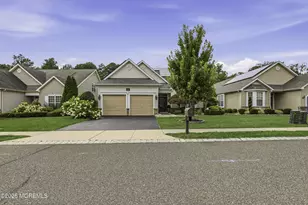86 Enclave Blvd, Lakewood, NJ 08701 - Photo 2