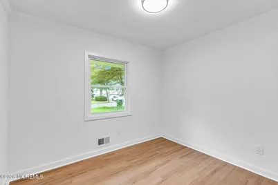20 Oak Hill Drive, Toms River Township, NJ 08753 - Photo 12