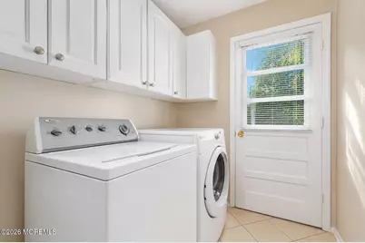 20 Cooperhawk Drive, Manalapan Township, NJ 07726 - Photo 22