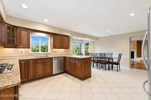 20 Cooperhawk Dr, Manalapan Township, NJ 07726 - Photo 14