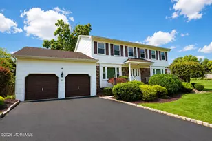 20 Cooperhawk Dr, Manalapan Township, NJ 07726 - Photo 2