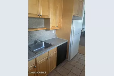 79 White Street #B, Eatontown, NJ 07724 - Photo 8