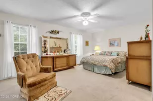 58 Secretariat Ct, Tinton Falls, NJ 07724 - Photo 18