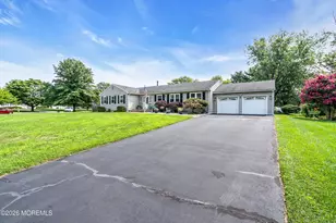 2 Coldspring Rd, Freehold, NJ 07728 - Photo 68