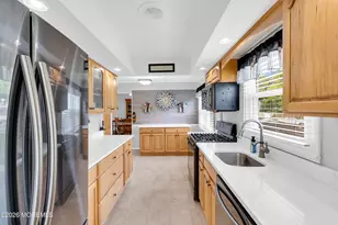 2 Coldspring Rd, Freehold, NJ 07728 - Photo 20