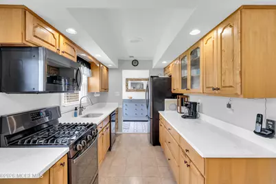 2 Coldspring Road, Freehold, NJ 07728 - Photo 18