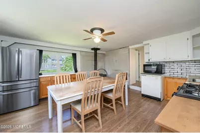 93 N Maple Avenue, Tuckerton, NJ 08087 - Photo 8
