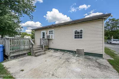 93 N Maple Avenue, Tuckerton, NJ 08087 - Photo 22