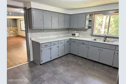 135 S Main Street, Barnegat, NJ 08005 - Photo 10