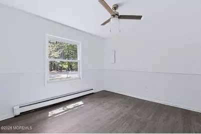 1026 Berkeley Avenue, Beachwood, NJ 08722 - Photo 12