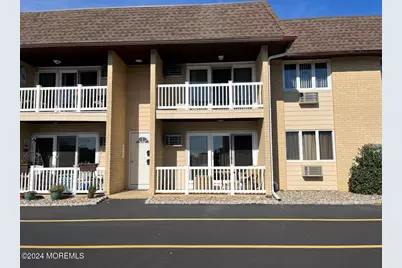 1187 Ocean Avenue #12, Sea Bright, NJ 07760 - Photo 12