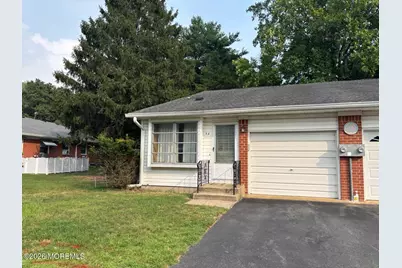 5 Quaker Lane #A, Whiting, NJ 08759 - Photo 2