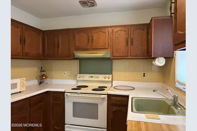 5 Quaker Lane #A, Whiting, NJ 08759 - Photo 8
