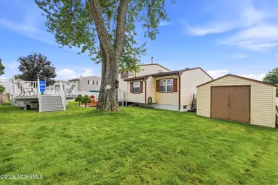 62 York Street, Old Bridge Township, NJ 08857 - Photo 42