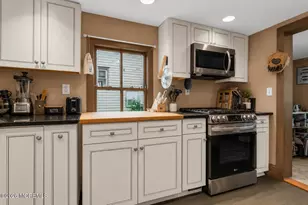 130 S Green St, Tuckerton, NJ 08087 - Photo 12