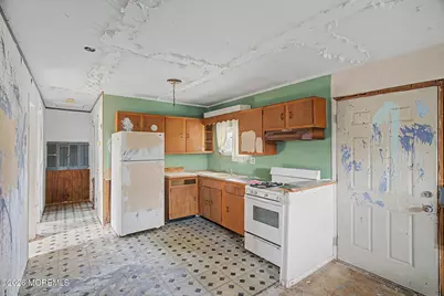 56 W Potomac Drive, Little Egg Harbor, NJ 08087 - Photo 10