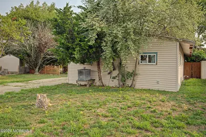 56 W Potomac Drive, Little Egg Harbor, NJ 08087 - Photo 4
