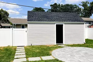 1609 6th Ave, Neptune Township, NJ 07753 - Photo 30