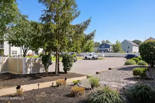 231 Atlantic St, Keyport, NJ 07735 - Photo 4