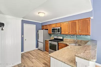 26 Malibu Drive, Eatontown, NJ 07724 - Photo 8