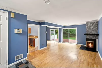 26 Malibu Drive, Eatontown, NJ 07724 - Photo 4