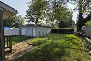 46 Compton Ave, Hazlet Township, NJ 07730 - Photo 4