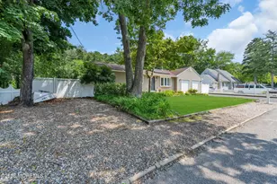 512 Gladstone St, Toms River Township, NJ 08757 - Photo 14
