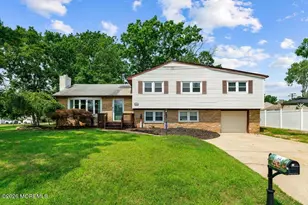 46 Newman Dr, Toms River Township, NJ 08755 - Photo 2
