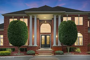 7 Crystal Ct, Manalapan Township, NJ 07726 - Photo 2
