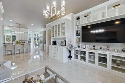 7 Crystal Court, Manalapan Township, NJ 07726 - Photo 18