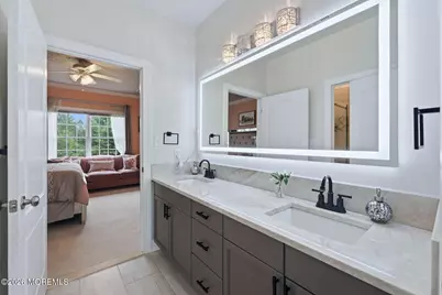7 Crystal Court, Manalapan Township, NJ 07726 - Photo 34