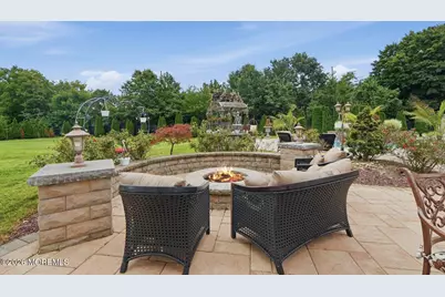 7 Crystal Court, Manalapan Township, NJ 07726 - Photo 48