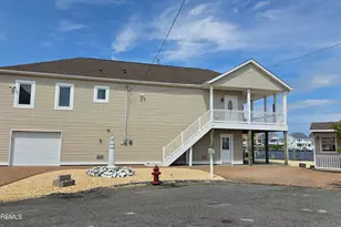255 Pine Dr, Berkeley, NJ 08721 - Photo 1
