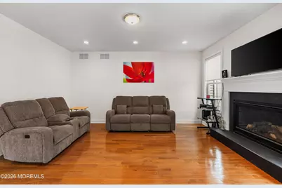 18 McCormick Avenue N, Old Bridge Township, NJ 08857 - Photo 8