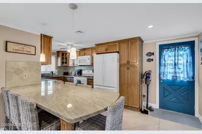 102 W Colony Road, Lavallette, NJ 08735 - Photo 14