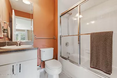 319 Valley View Circle, Freehold, NJ 07728 - Photo 22