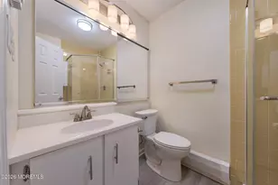 48 Ellsworth Ct, Red Bank, NJ 07701 - Photo 18