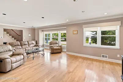 25 McCue Road, Morganville, NJ 07751 - Photo 8