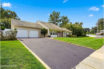 25 McCue Road, Morganville, NJ 07751 - Photo 2